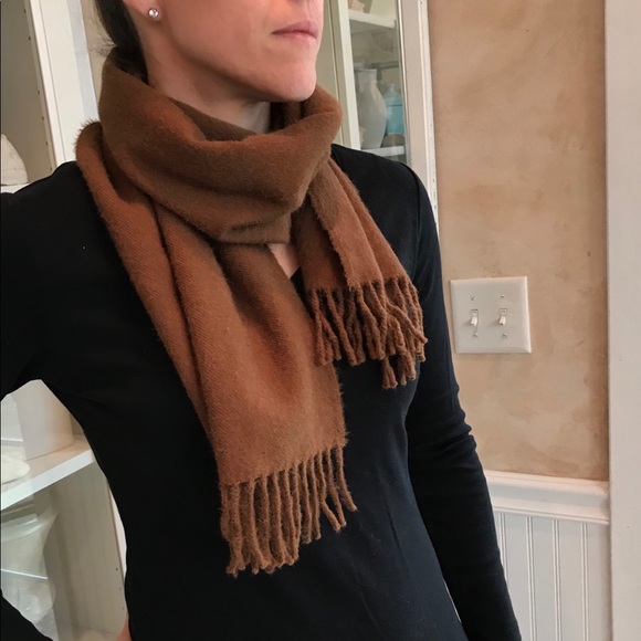 100% Baby Alpaca. Made in Peru.  52”x12” - Picture 3 of 7